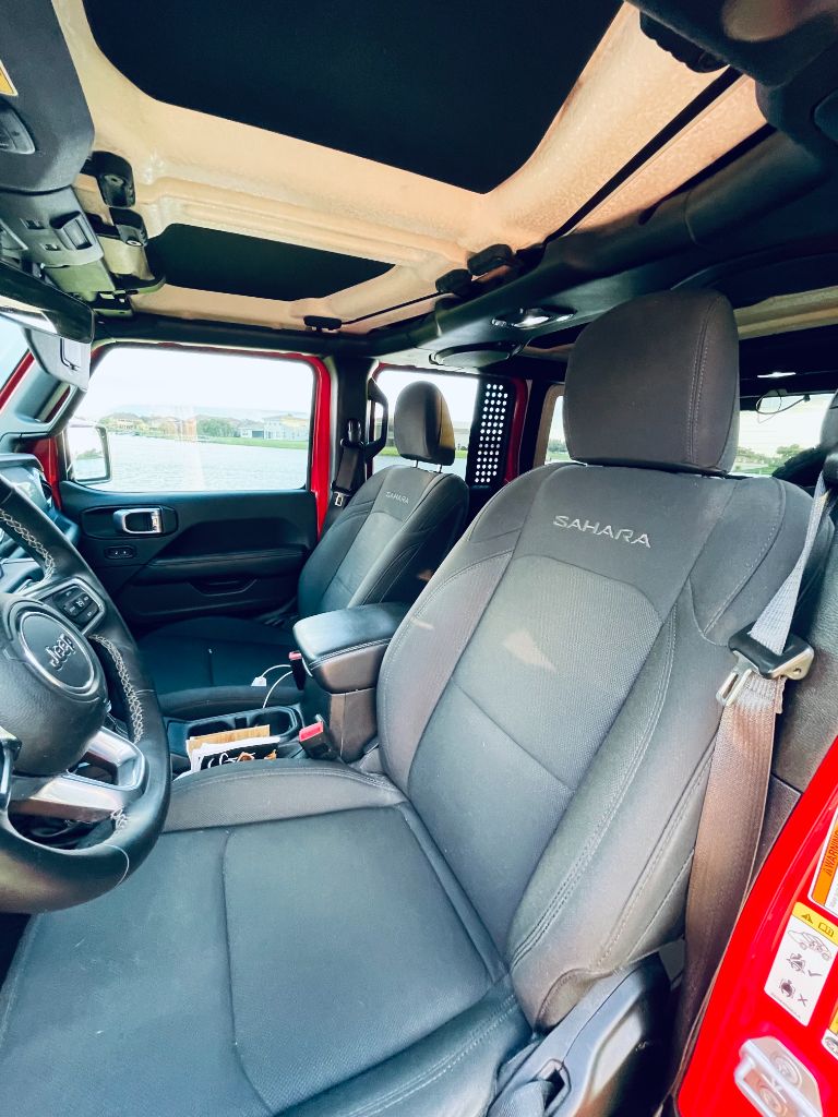 2018 Jeep Wrangler Unlimited Sahara - Photo 8